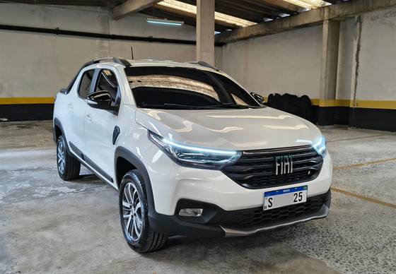 FIAT STRADA 1.3 FIREFLY FLEX VOLCANO CD CVT